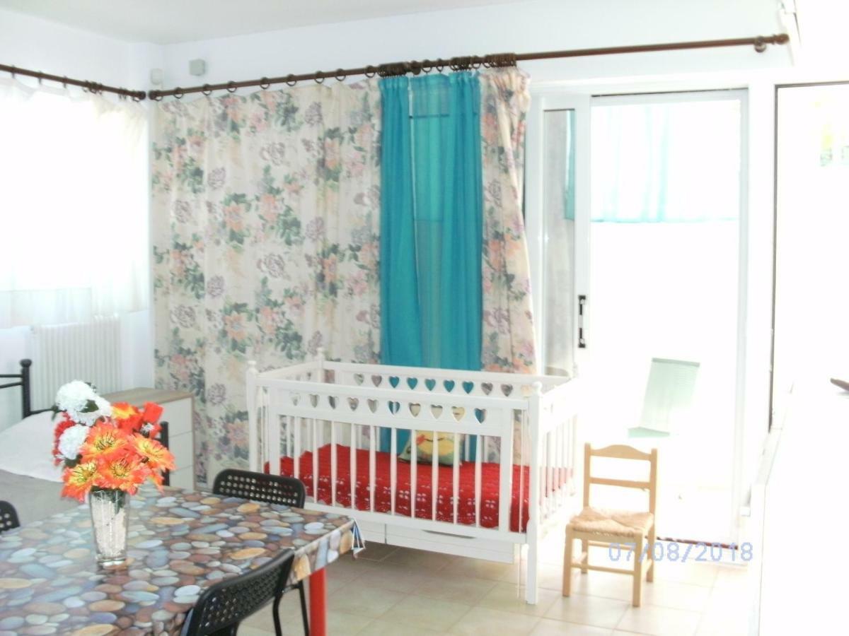 Nina Rooms Artemida  Eksteriør billede