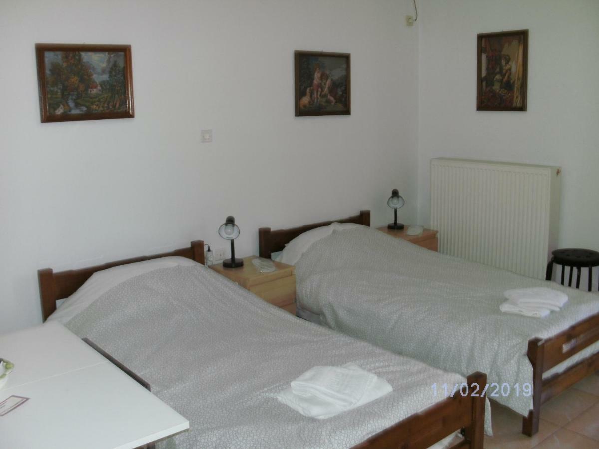 Nina Rooms Artemida  Eksteriør billede